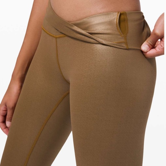 ๐ Lululemon Wunder Under High-Rise Tight in Matte Copper Foil - Picture 5 of 12